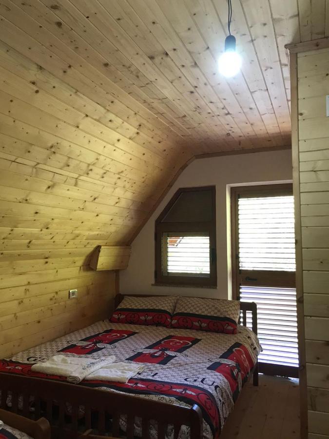 Hotel Elvis Blini Thethi Exterior foto